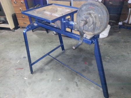 Die neue Handkurbelesse ist fertig!